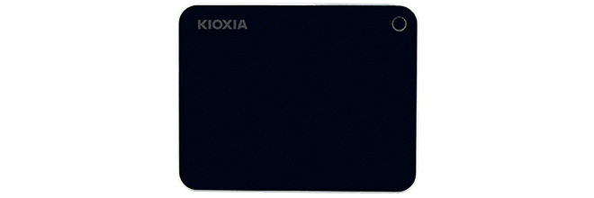 EXCERIA ポータブルSSD XS700 SSD 製品イメージ